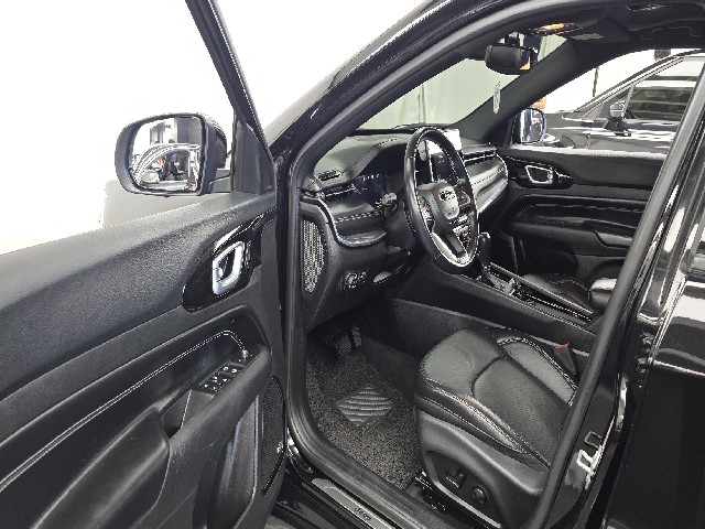 ae0160cff370b14c0853d7d1a2a13a37.jpeg