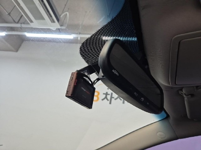 6061000795R18.jpg