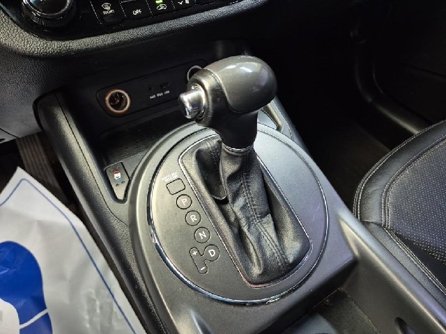 6061000795R8.jpg