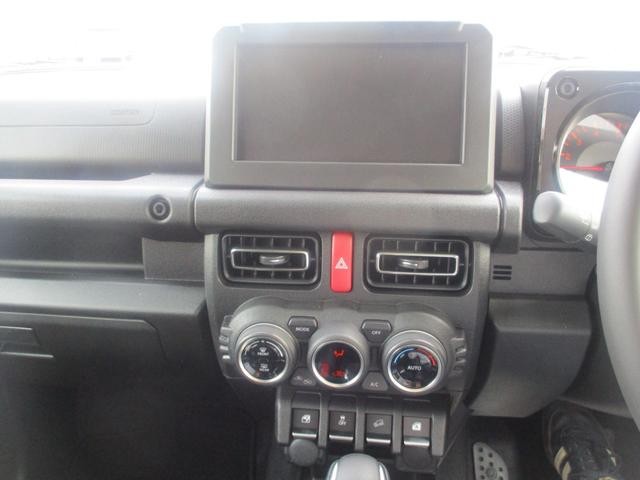 0802832A30260421W00115.jpg