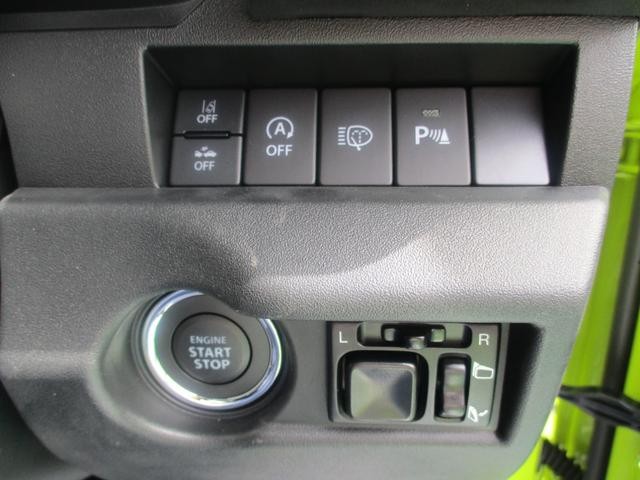 0802832A30260421W00116.jpg