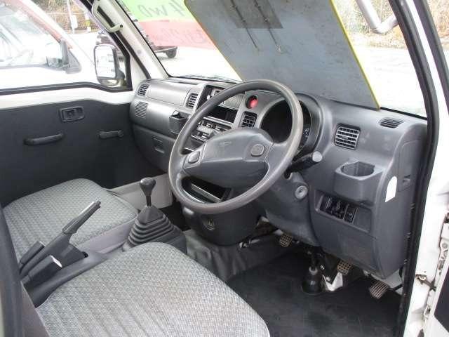 0840207A30260210W00414.jpg