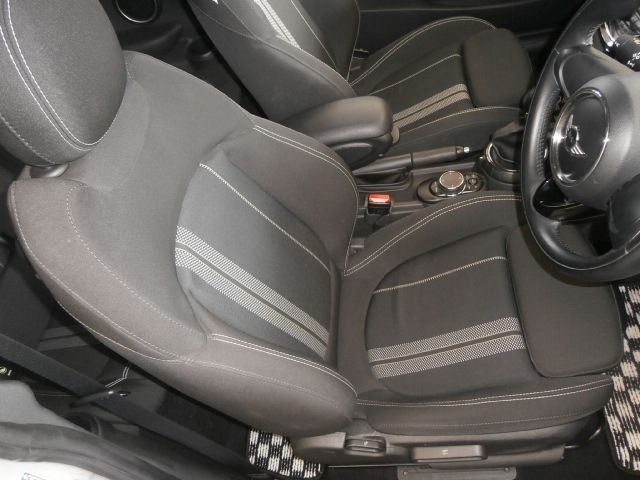9453cc9ce2ae9a00707e485935ed92da.jpg