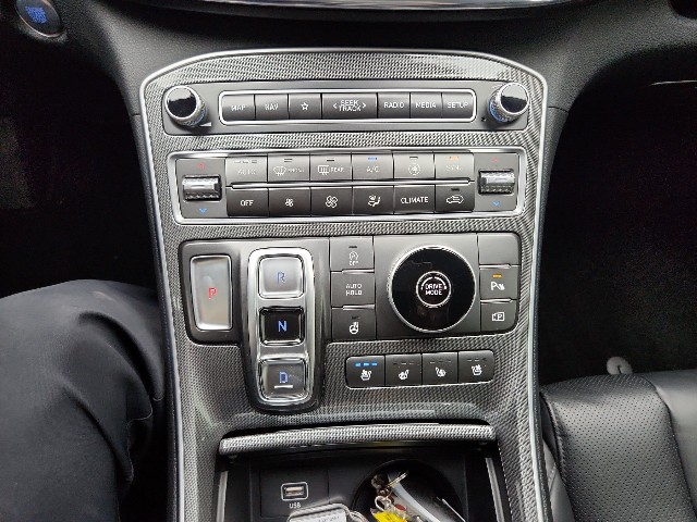 lotterental_104859777_QXU2s_7.jpg