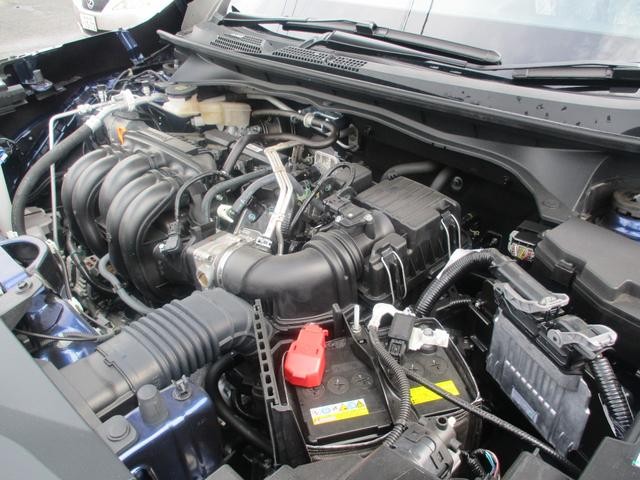 0802832A30260706W00116.jpg