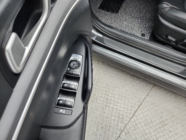 lotterental_212220770_QU5x7_3.jpg