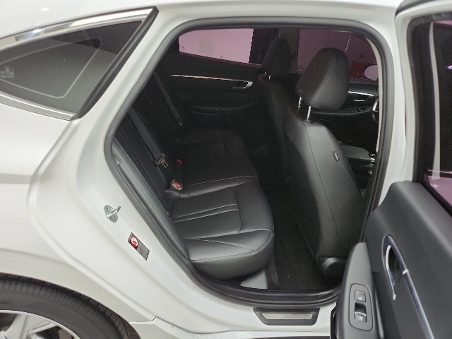 lotterental_151710945_LIVU6_6.jpg