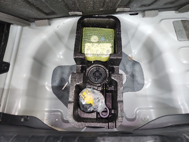 lotterental_104554217_hn9kt_2.jpg