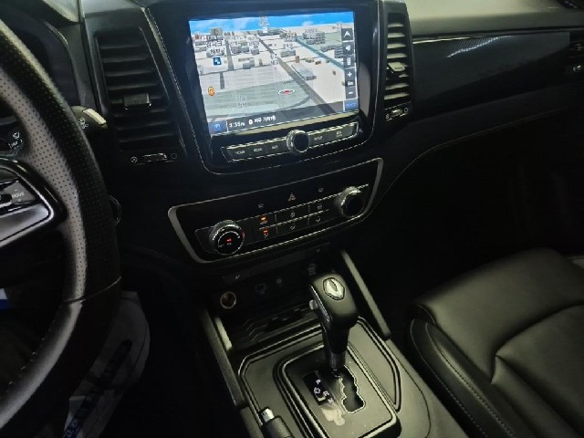 6081501733R10.jpg