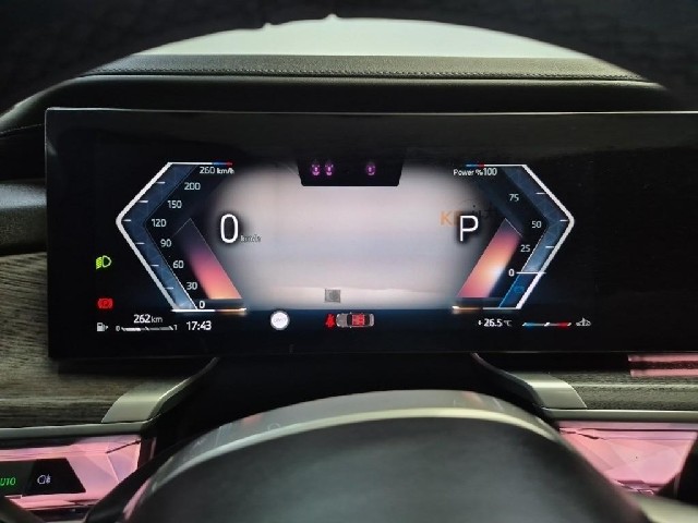 6071501743R6.jpg