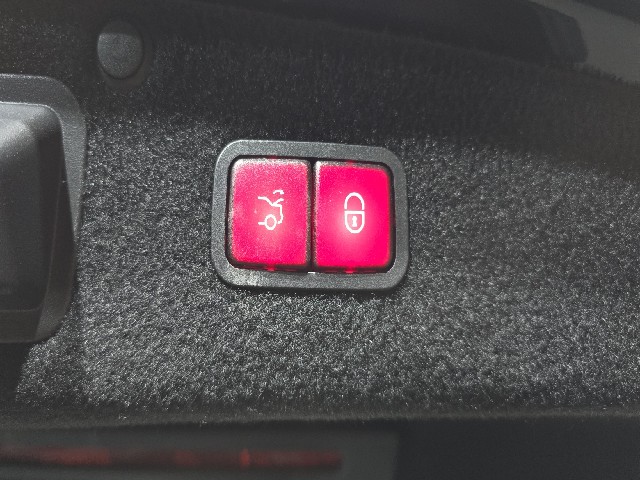 56c8776937985e7d50679b700930f399.jpeg