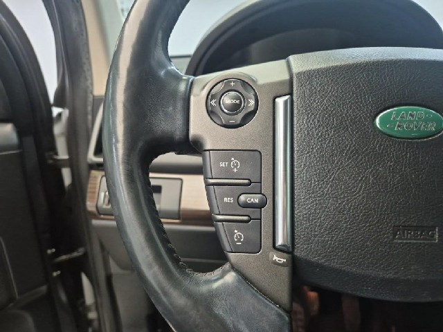 6081500439R16.jpg