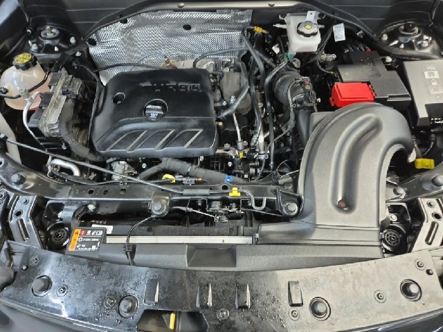 6081501983R5.jpg