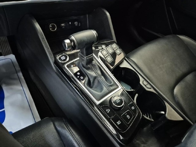 6061000793R8.jpg