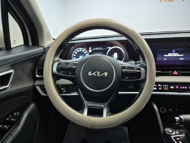 6061000793R9.jpg