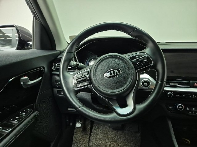 6031002977R9.jpg