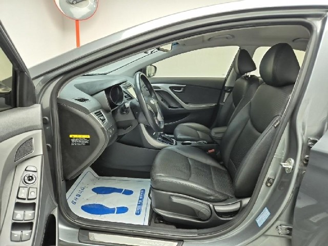 5121002563R11.jpg