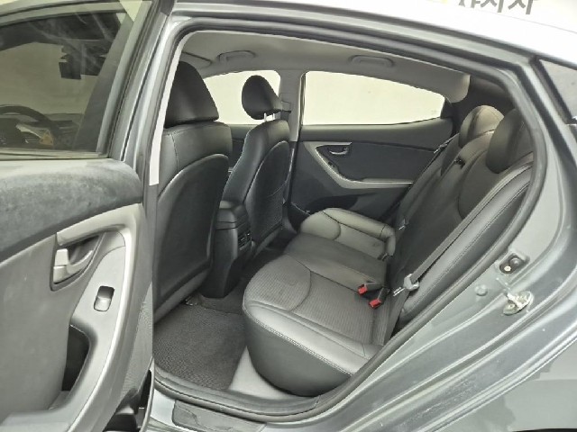 5121002563R12.jpg