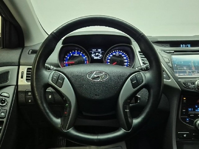 5121002563R9.jpg