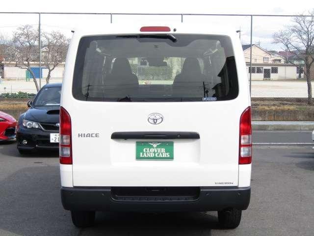 22512863_carP_l_8.jpg