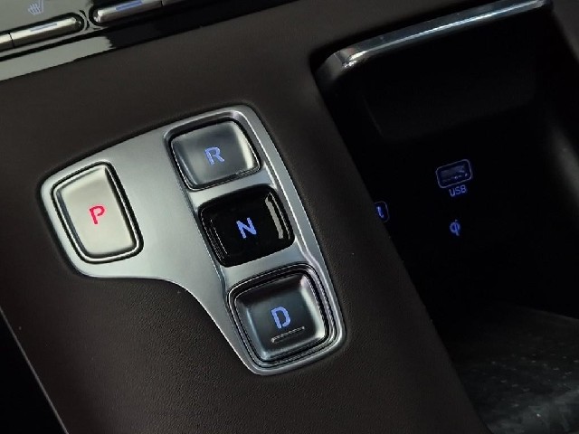 6061000869R8.jpg