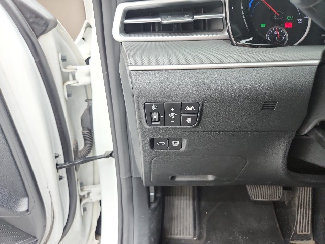 lotterental_093624613_EZHBr_4.jpg