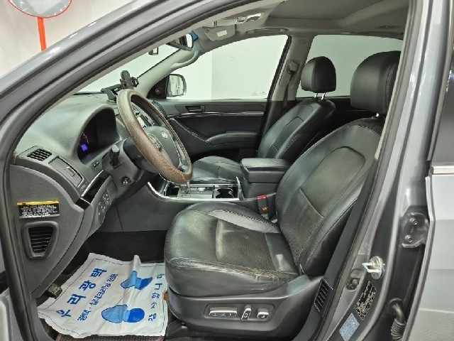 6061001379R11.jpg