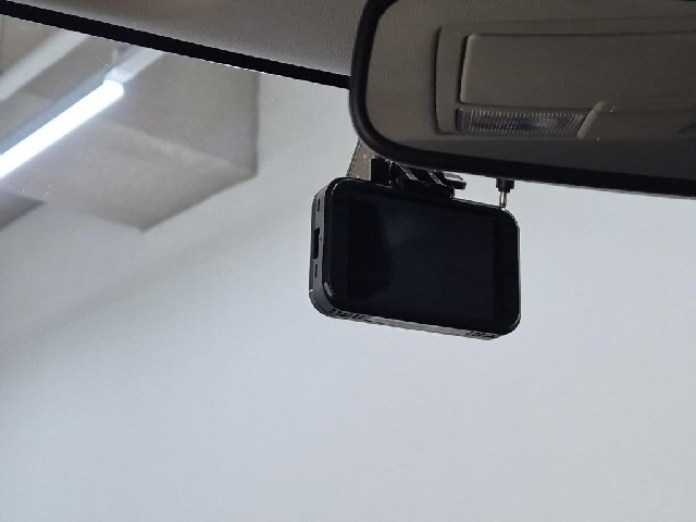 6081502134R15.jpg