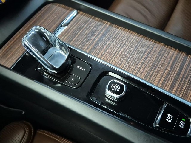 6051501654R8.jpg