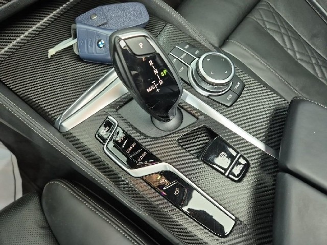 6071000875R8.jpg