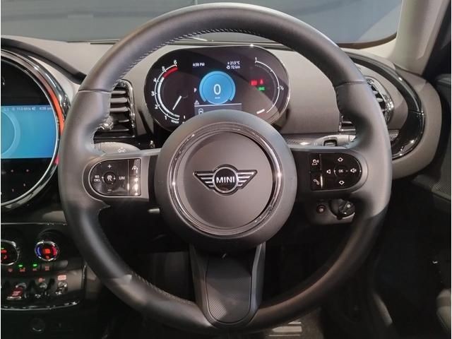 d6cdfef5cdbaf9dcd3ccc67672c1f540.jpg