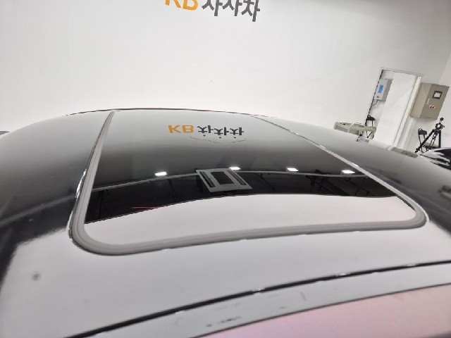 6081000775R13.jpg