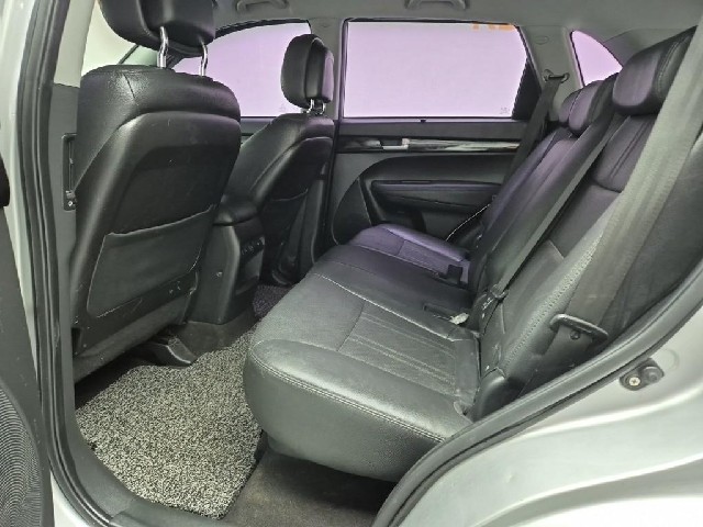 6041000743R12.jpg
