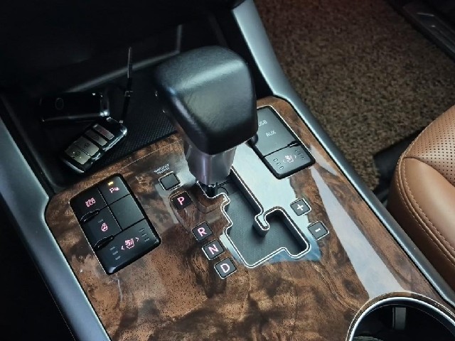 6061502125R8.jpg