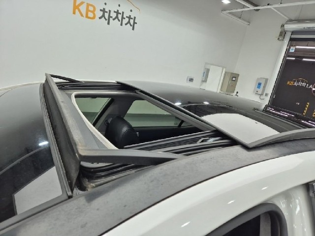 6071001711R13.jpg