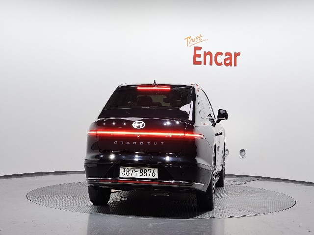 7e4ca3857f437744c0ade1c09000d633.jpeg