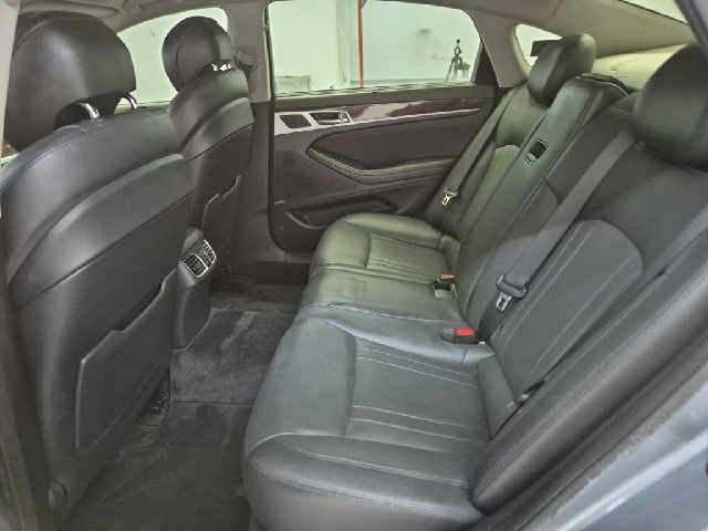 6061500788R12.jpg