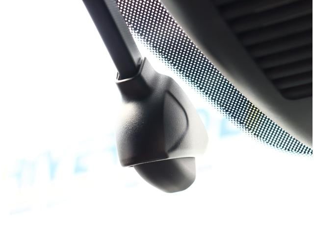 0551544A30260720W00115.jpg