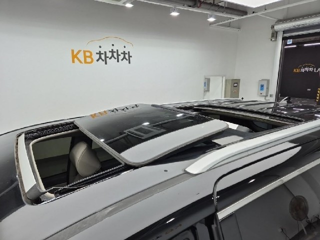 6081001806R13.jpg
