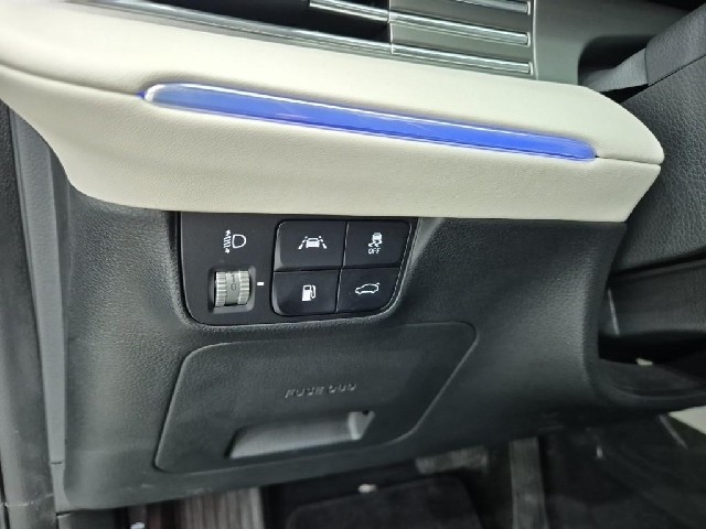 6081001659R17.jpg