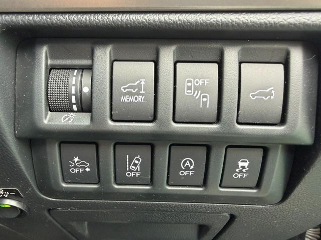 0500054A30261006W00614.jpg