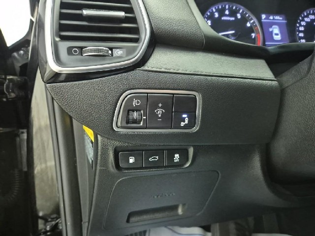 6071000231R17.jpg