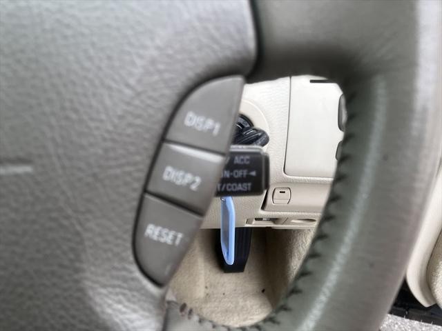 0208190A30261025W00213.jpg