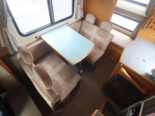 0804397A30250223W00202.jpg
