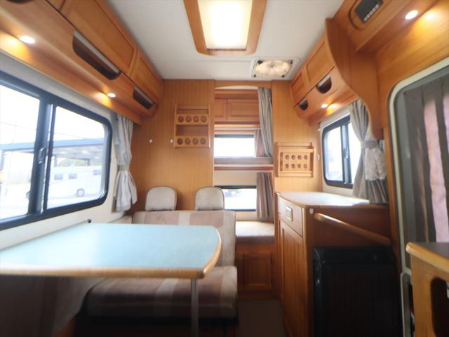 0804397A30250223W00201.jpg