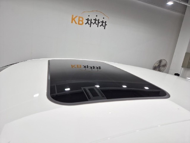 6071000493R13.jpg