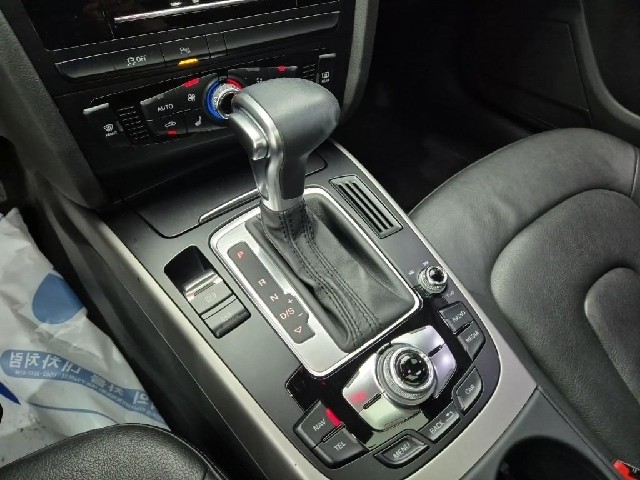 6071000493R8.jpg