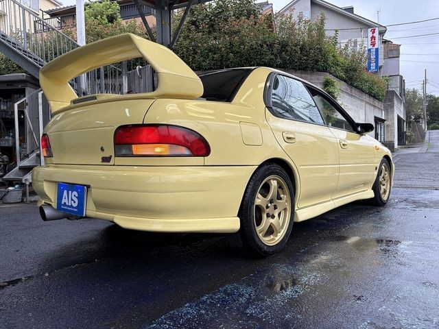 24e070a8e3d368ee6e70119bdf60cdaa.jpg