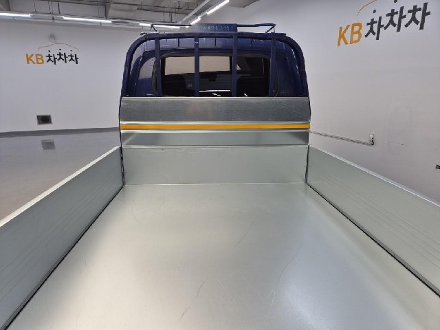 6081500956R15.jpg