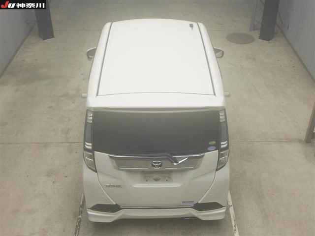 f8c4d577a930fd3e5f621ce764fde26e.jpg